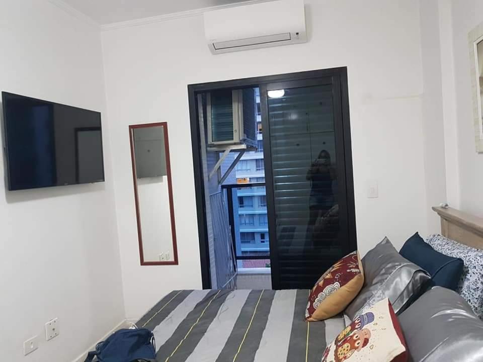 Flat 2 - 1 Quadra Da - Pitangueiras / Apartment *